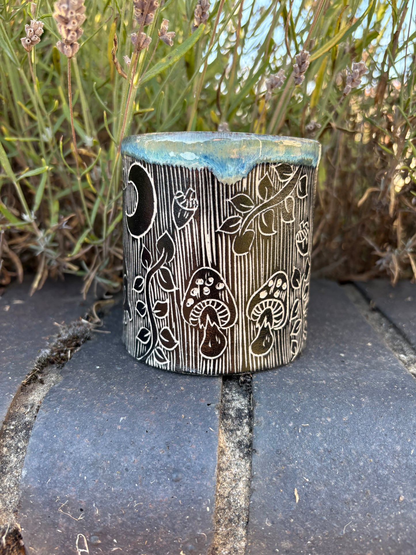 Frog Mug Large