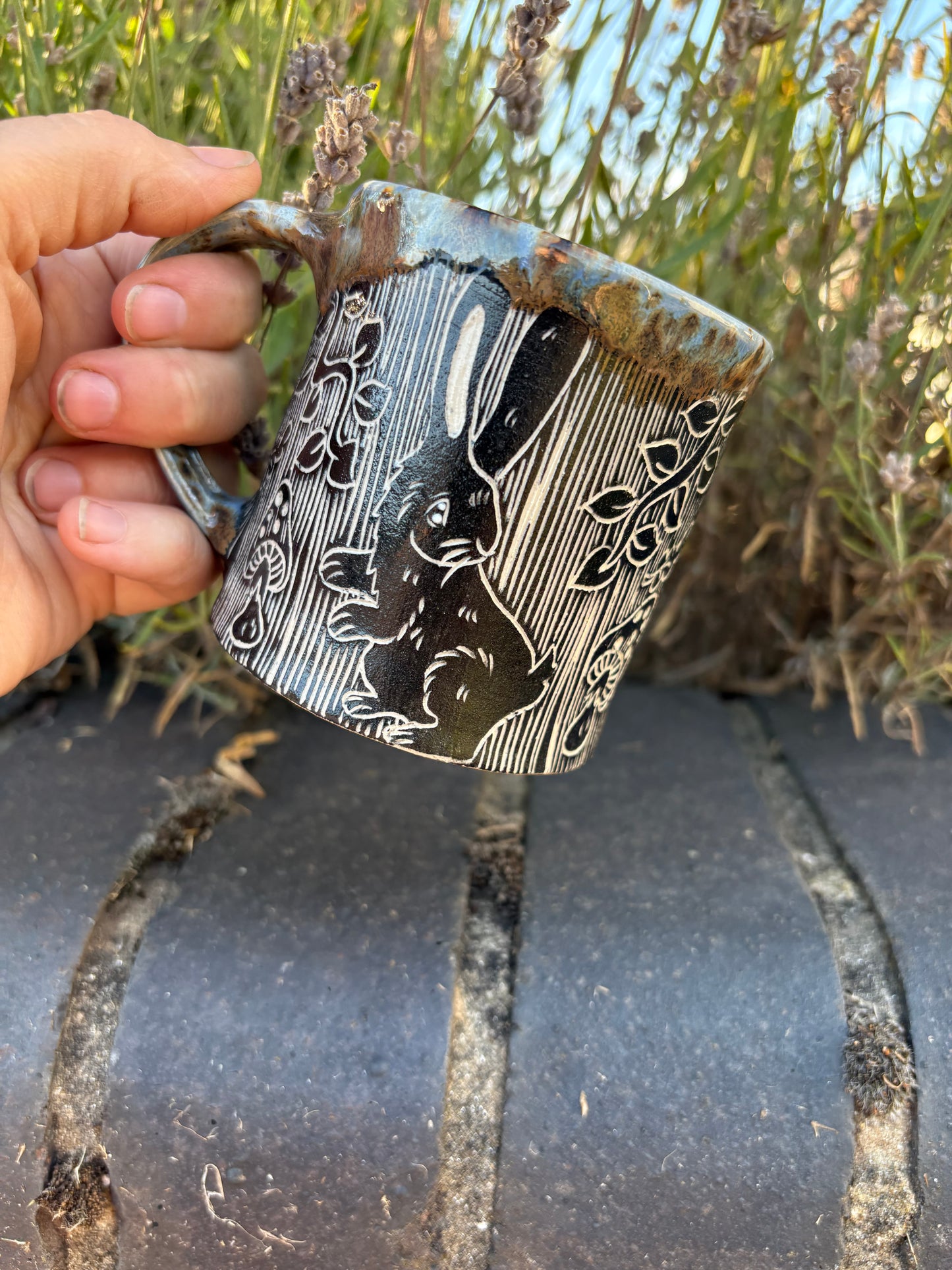 Hare Mug Medium